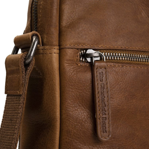 The Chesterfield Brand Waxed Pull Up Bruin