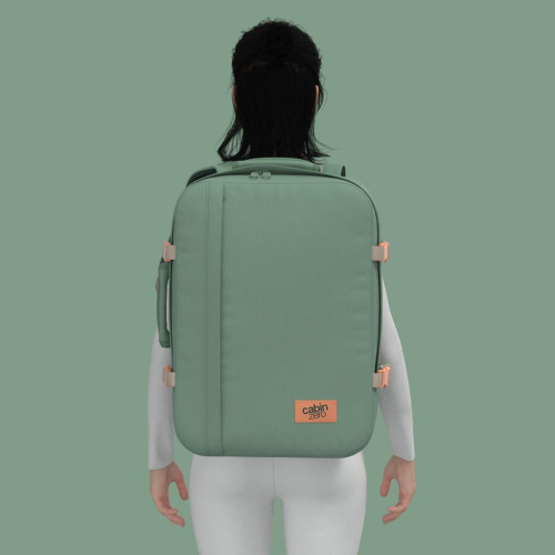 CabinZero Classic 44 Rood