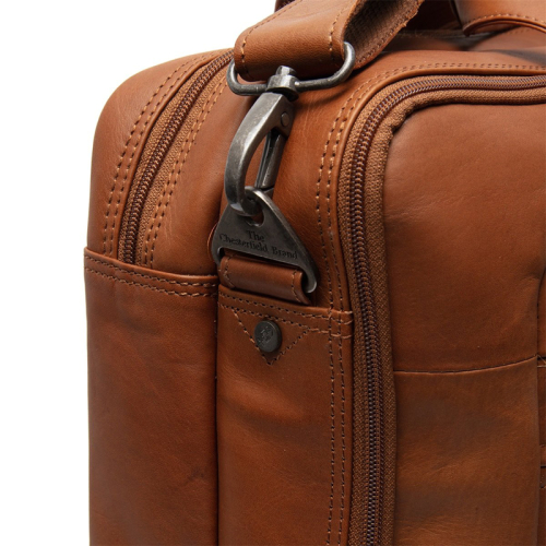 The Chesterfield Brand Waxed Pull Up Bruin