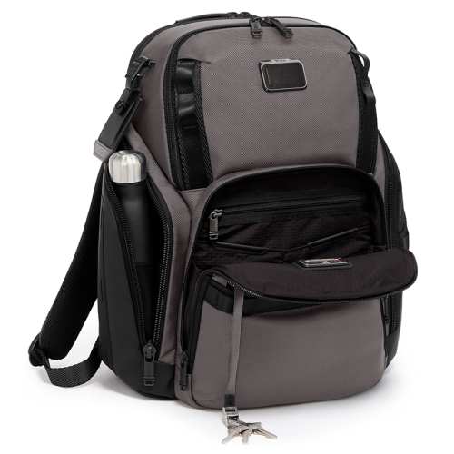 Tumi Alpha Bravo Zilver