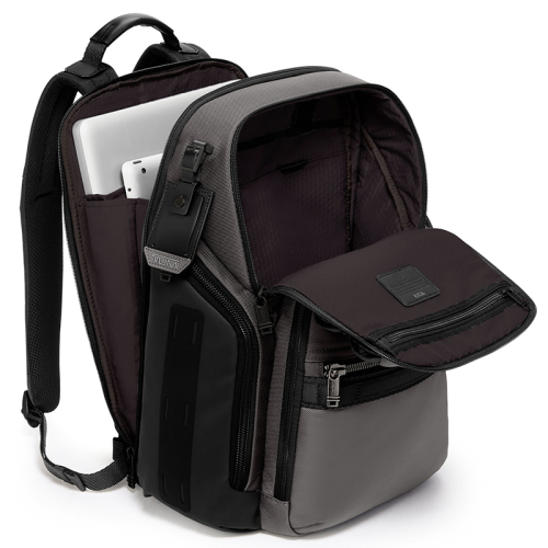 Tumi Alpha Bravo Zilver