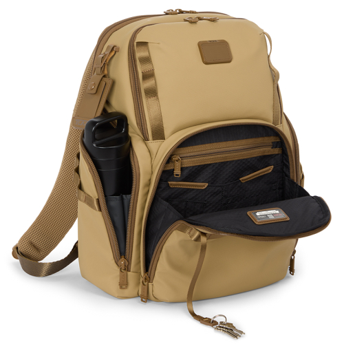 Tumi Alpha Bravo Rood