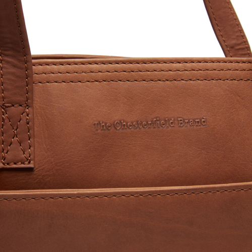 The Chesterfield Brand Waxed Pull Up Bruin