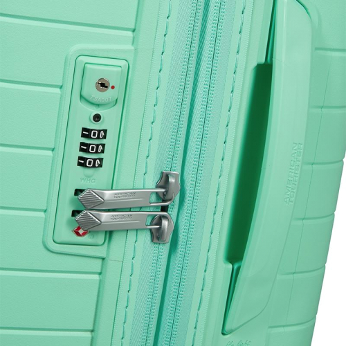 American Tourister Fastforward Rood